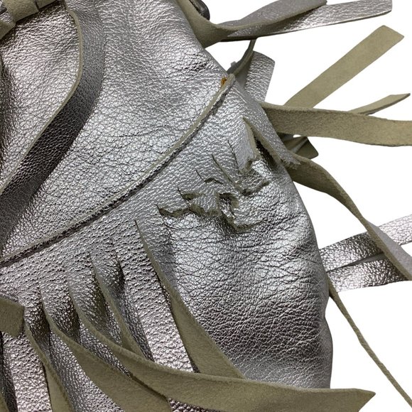 Saint Laurent Fringe Metallic Silver Leather Shoulder Bag - Picture 8 of 11